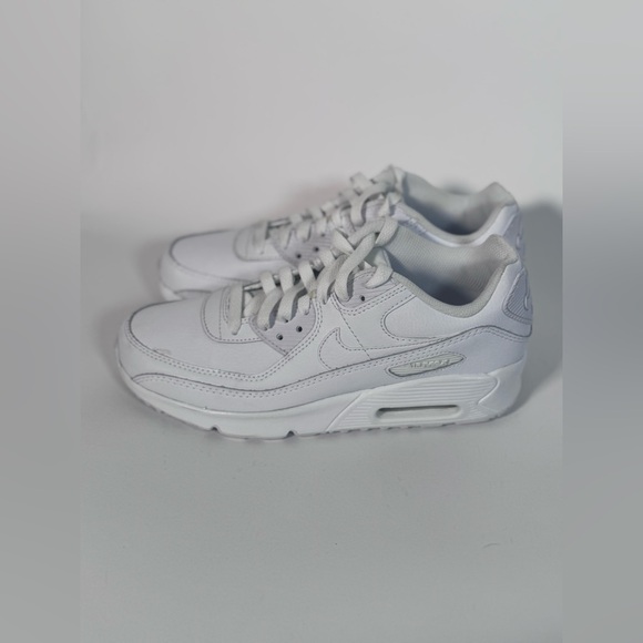 NWOB Nike Air Max 90 EasyOn Little Kids' Shoes - Picture 6 of 7